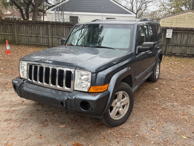 2007 Jeep Commander Sport's photo