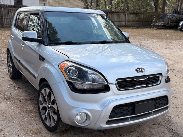 2012 Kia Soul +
