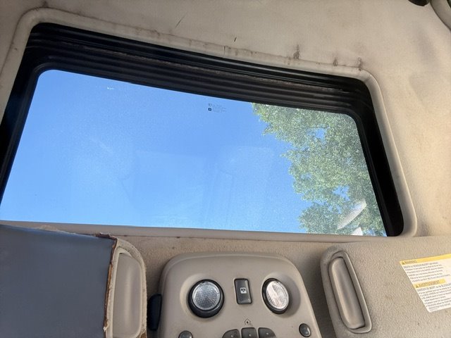 2002 Cadillac Escalade Base - Photo 15