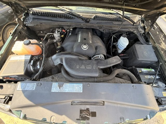 2002 Cadillac Escalade Base - Photo 16