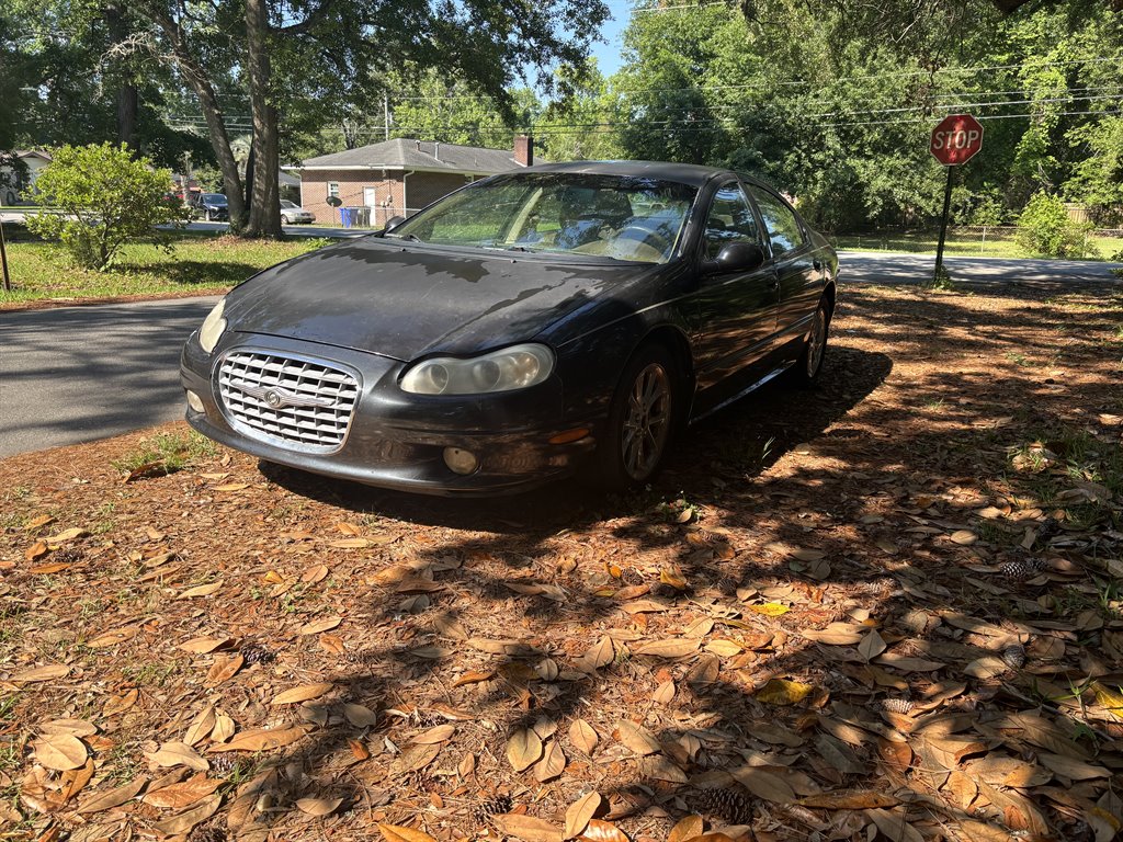 1999 Chrysler LHS -'s photo