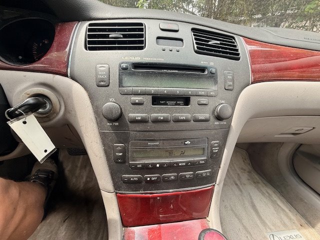 2003 Lexus ES 300 - Photo 11