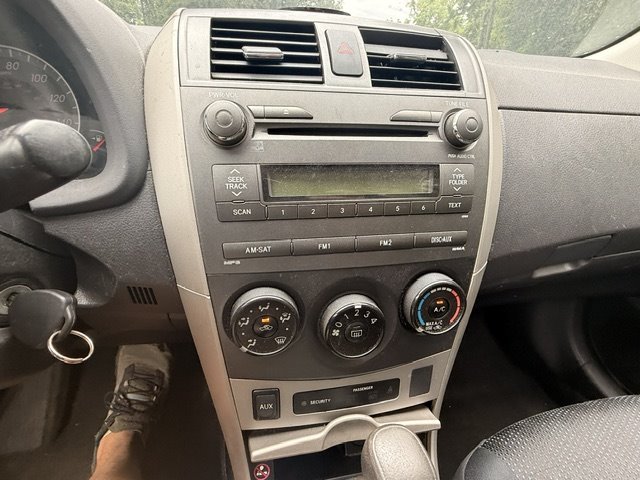 2010 Toyota Corolla S - Photo 12