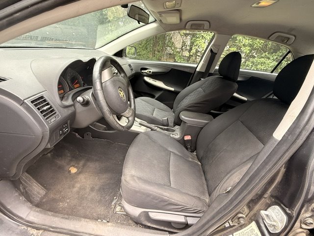 2010 Toyota Corolla S - Photo 9